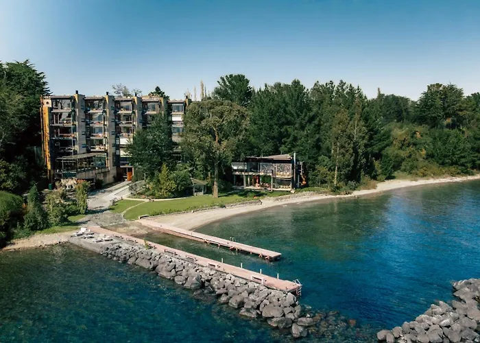 Hotel Awa